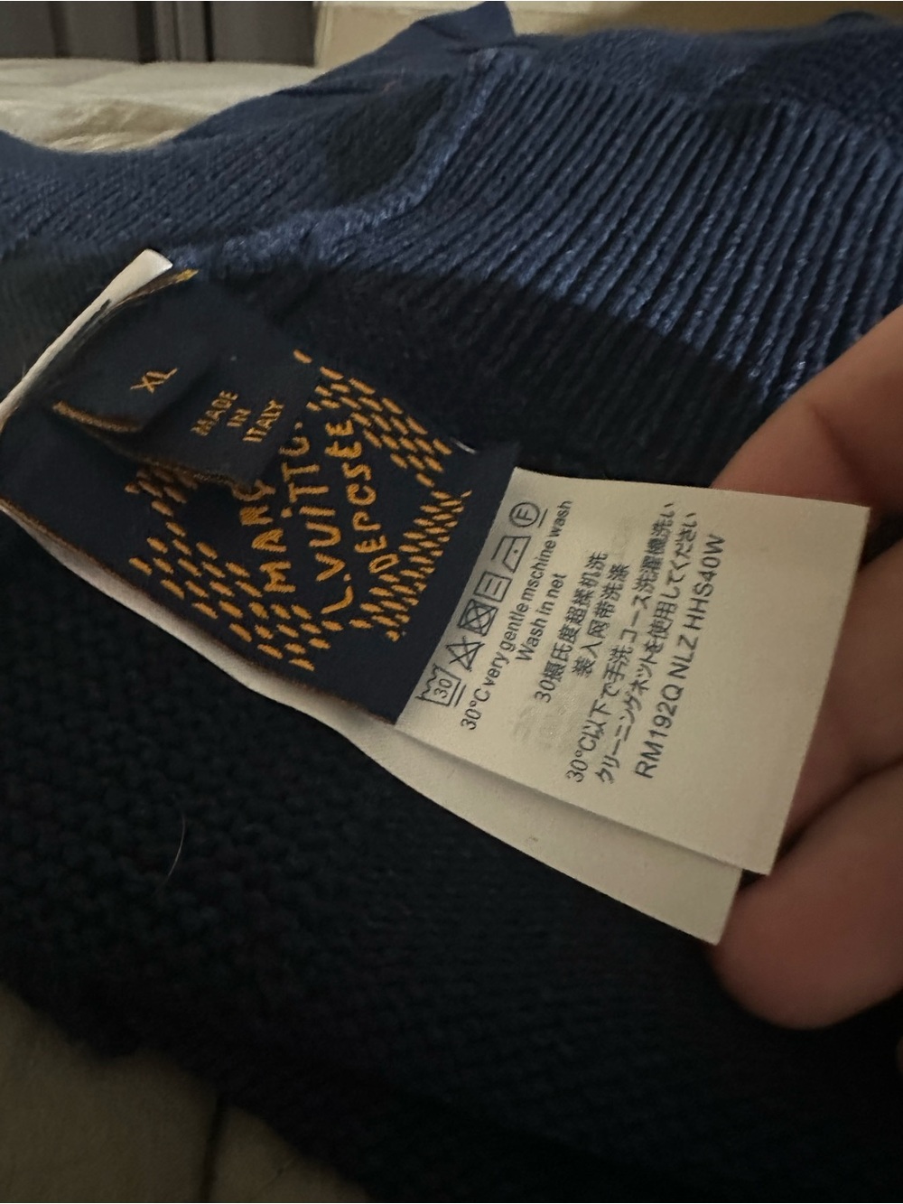 Louis Vuitton Damier Sweater - Picture 7 of 10